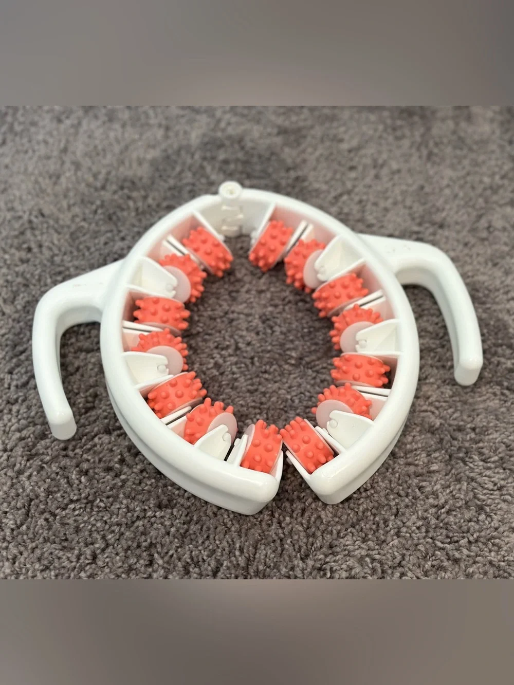 Tesmed Cellulite Massage Roller with Coral Spiked Rollers